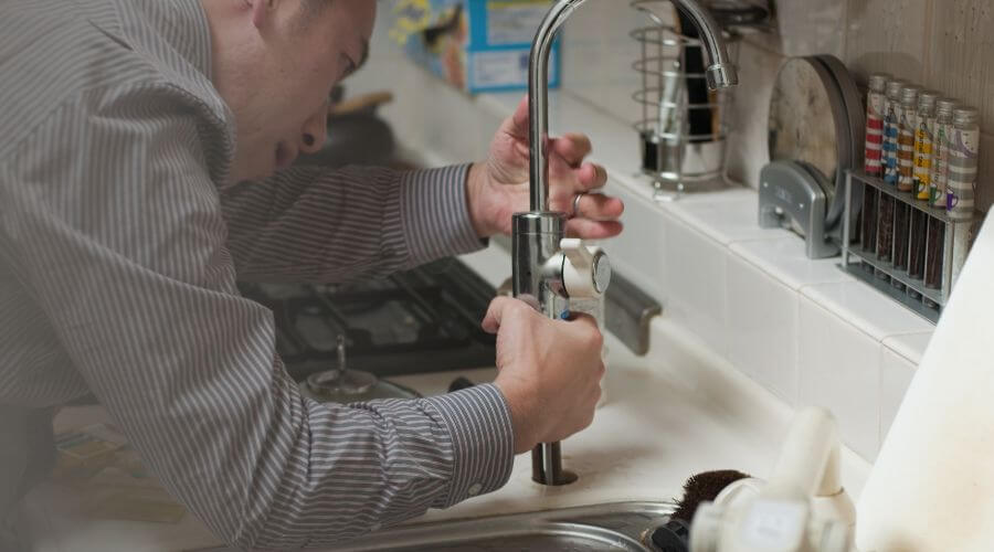 Professional emergency plumbing in Pittsburg, KS